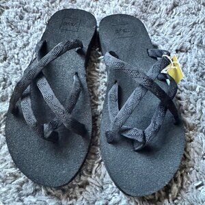 Women's Olowahu Flip Flop Sandals